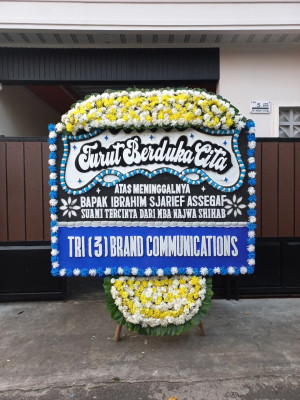 Papan Bunga Duka di Kance Diwe